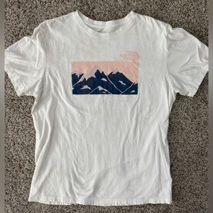 The North Face Mountain T-shirt Size L